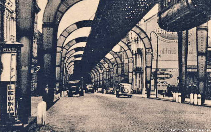 Die Schwebebahn bei Bruch in Wuppertal-Vohwinkel  (Sammlung Frank Werner)