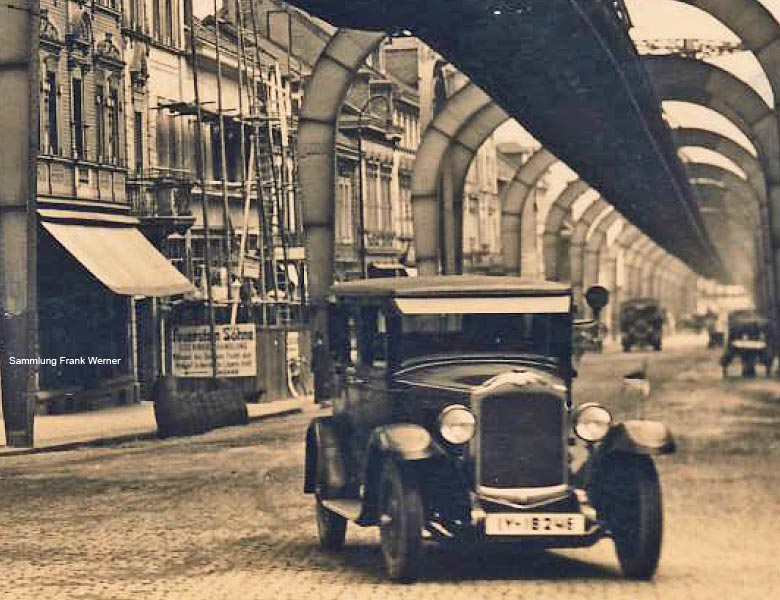 Der Kaiserplatz in Vohwinkel auf einer Postkarte von 1942 - Ausschnitt (Sammlung Frank Werner)