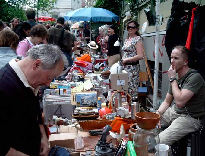 Stra&szlig;enfest in der Luisenstra&szlig;e am 22. Mai 2005
