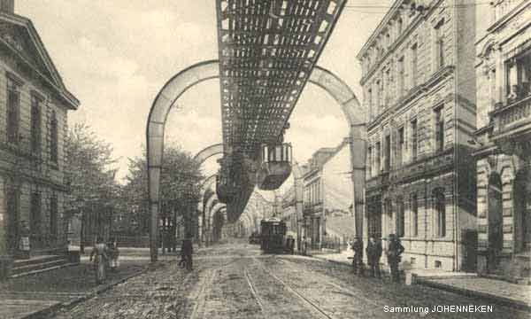 Schwebebahn in Sonnborn auf einer Postkarte von 1903 (Sammlung Udo Johenneken)